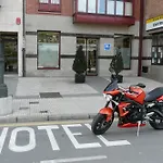 Idh Angel Szálloda