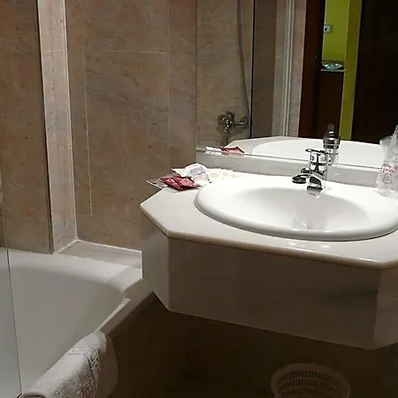 Hotel Idh Angel Oviedo