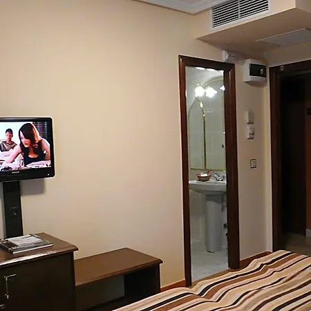 Hotel Idh Angel 3*